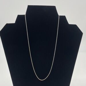 Sterling Silver 16“ Chain